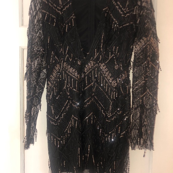 Dress - Picture 3 of 5